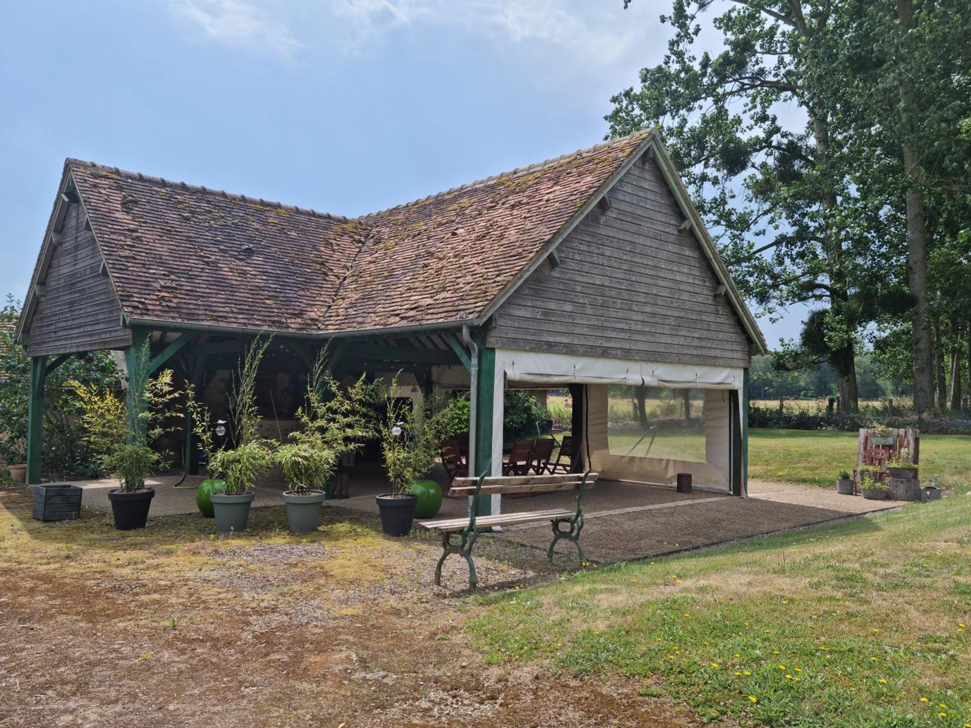 L 'Aupinouse Chambre Double Pivoine Avec Salle D'Eau Privative La Suze-sur-Sarthe Exterior foto